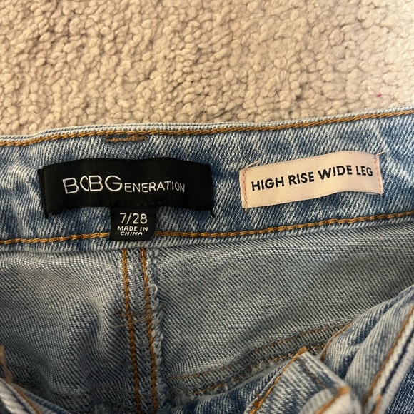 Size 7/28 High rise wide leg jeans - Picture 2 of 3